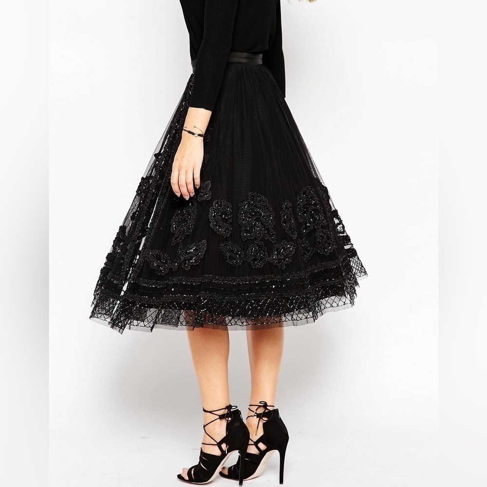 - Needle & Thread Embellished Tulle Lace Midi Skirt. - Picture 2 of 12